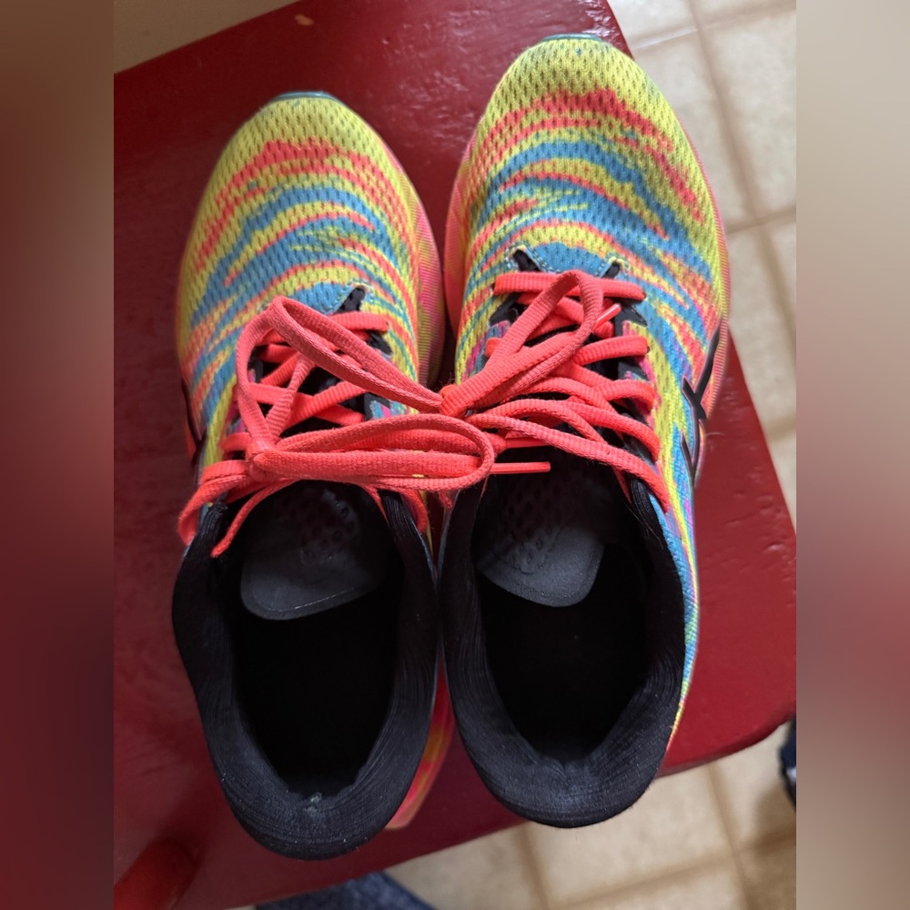 ASICS Novablast 3 - Picture 2 of 6